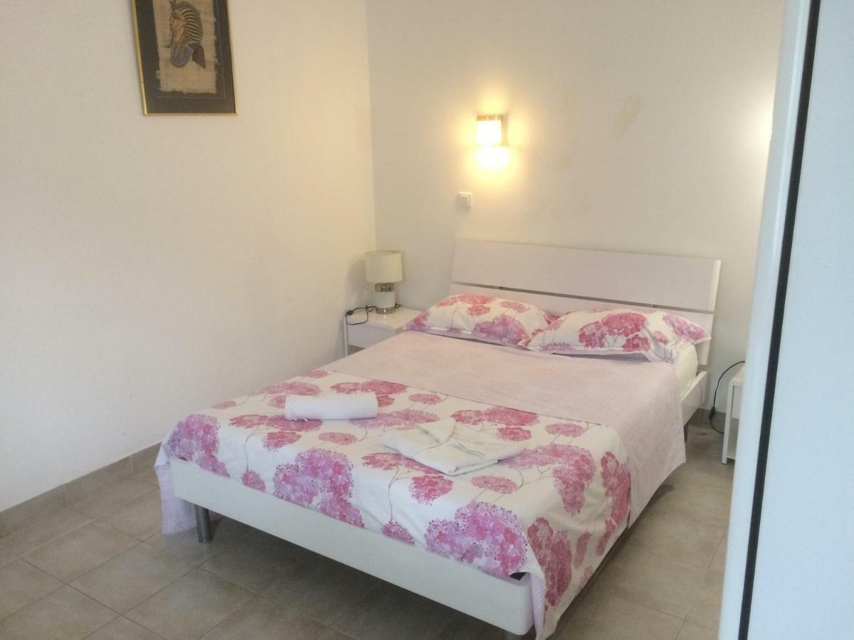 Appartements La Mangouste Sainte-Maxime Kültér fotó